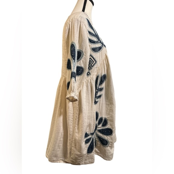 Boho Cream and Blue Embroidered Mini Dress - Picture 4 of 5